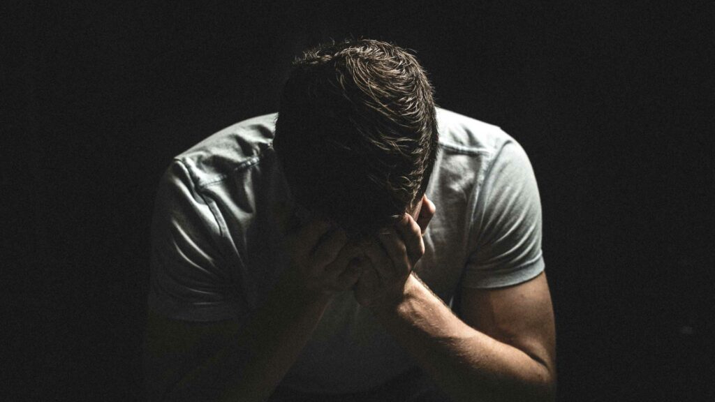 7 Things to Learn From the Strongest Man in the Bible 34 Heroes: Man praying