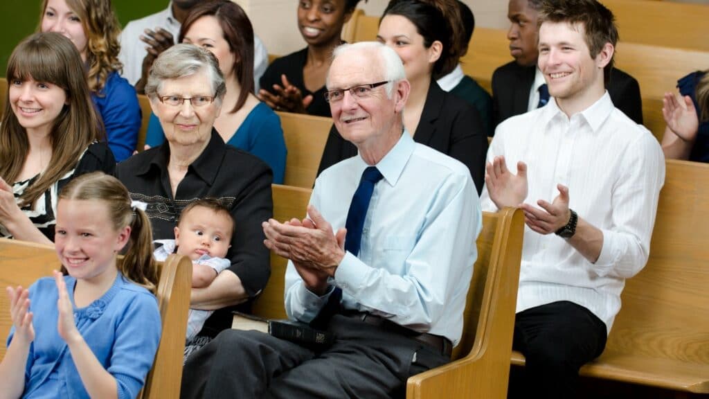 10 Creative Ways to Tell the Story of Esther to Kids 27 Heroes: People in church