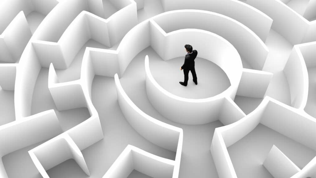 3 Qualities That Determine Why Bible Heroes Are Called Such 20 Heroes: Man in a maze
