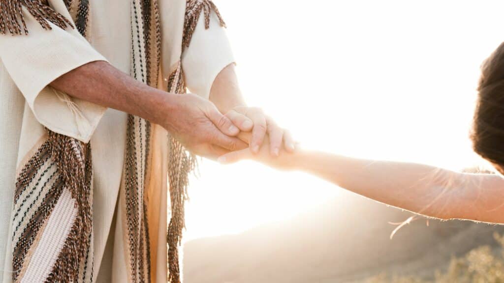 10 Roles God the Holy Spirit Performs in Our Lives 35 10 Roles God the Holy Spirit Performs in Our Lives